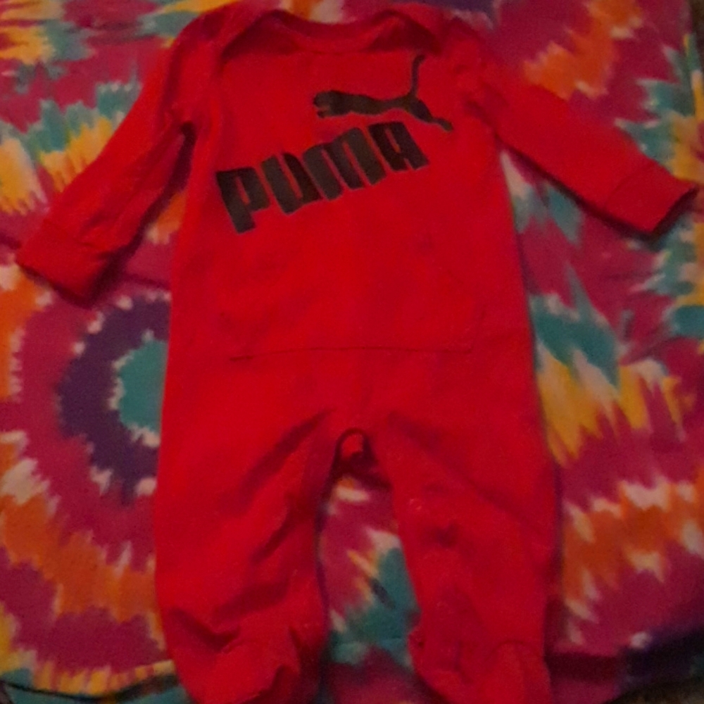Baby clothes